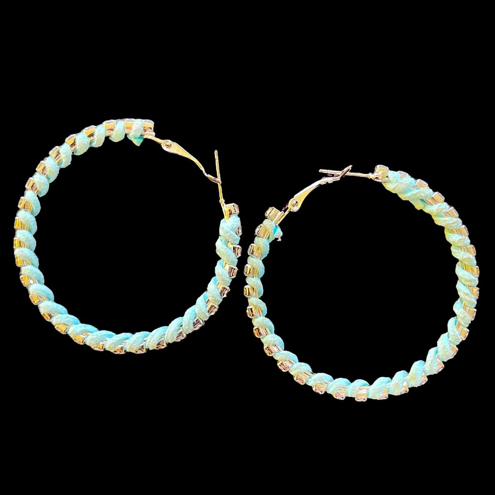 Turquoise Earrings — adorable look!